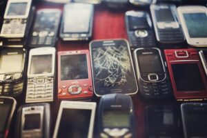 Mobile phones waste disposal and recycling