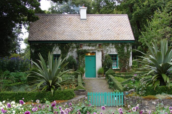 holiday cottage surrounded by trees.