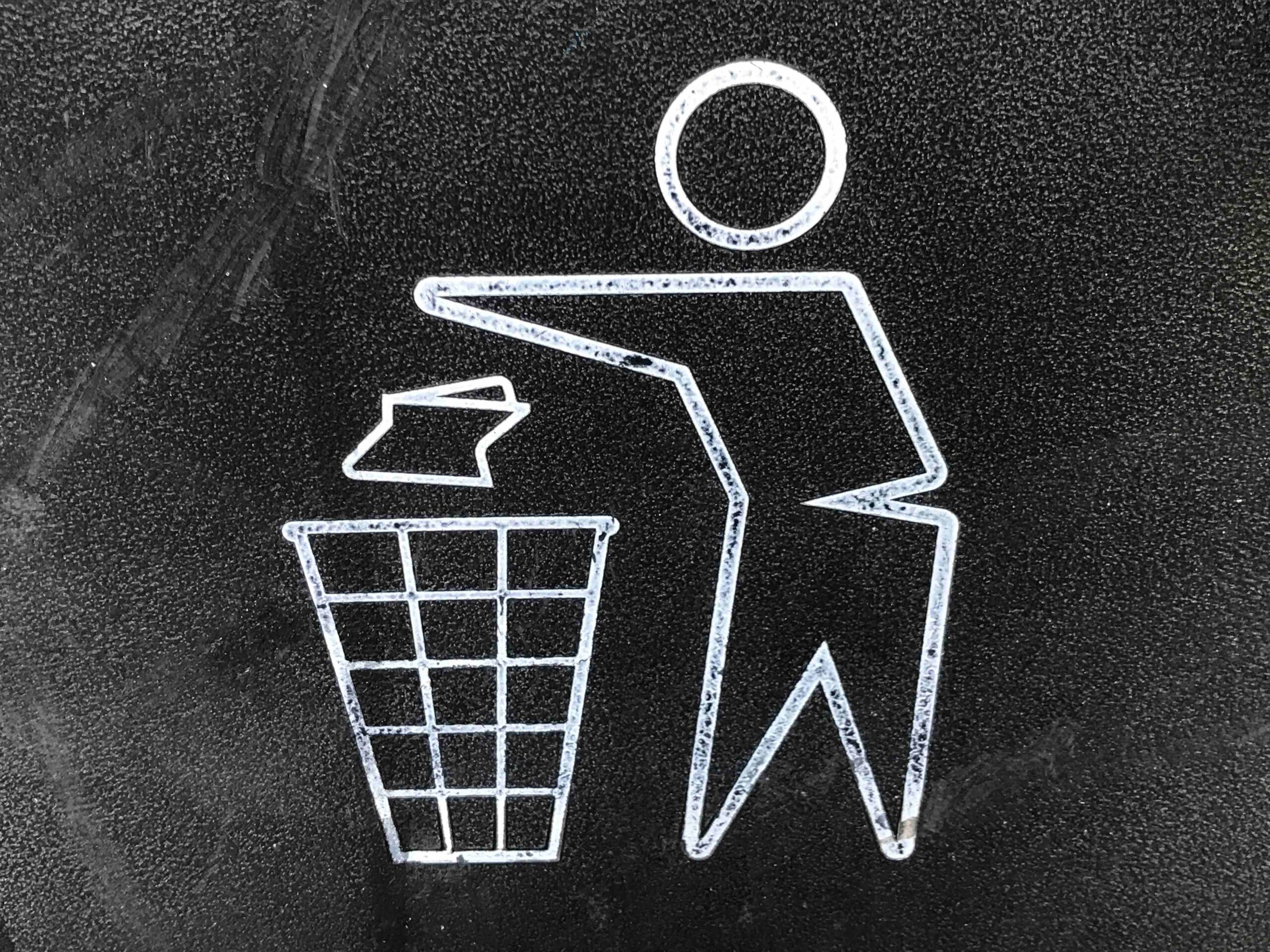 litter bin sign.