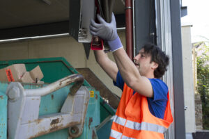waste container throwing away office waste