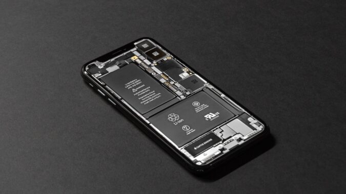 inside of mobile phone showing battery.