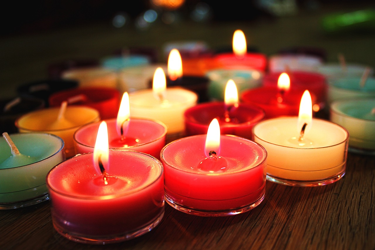 candle tea lights.