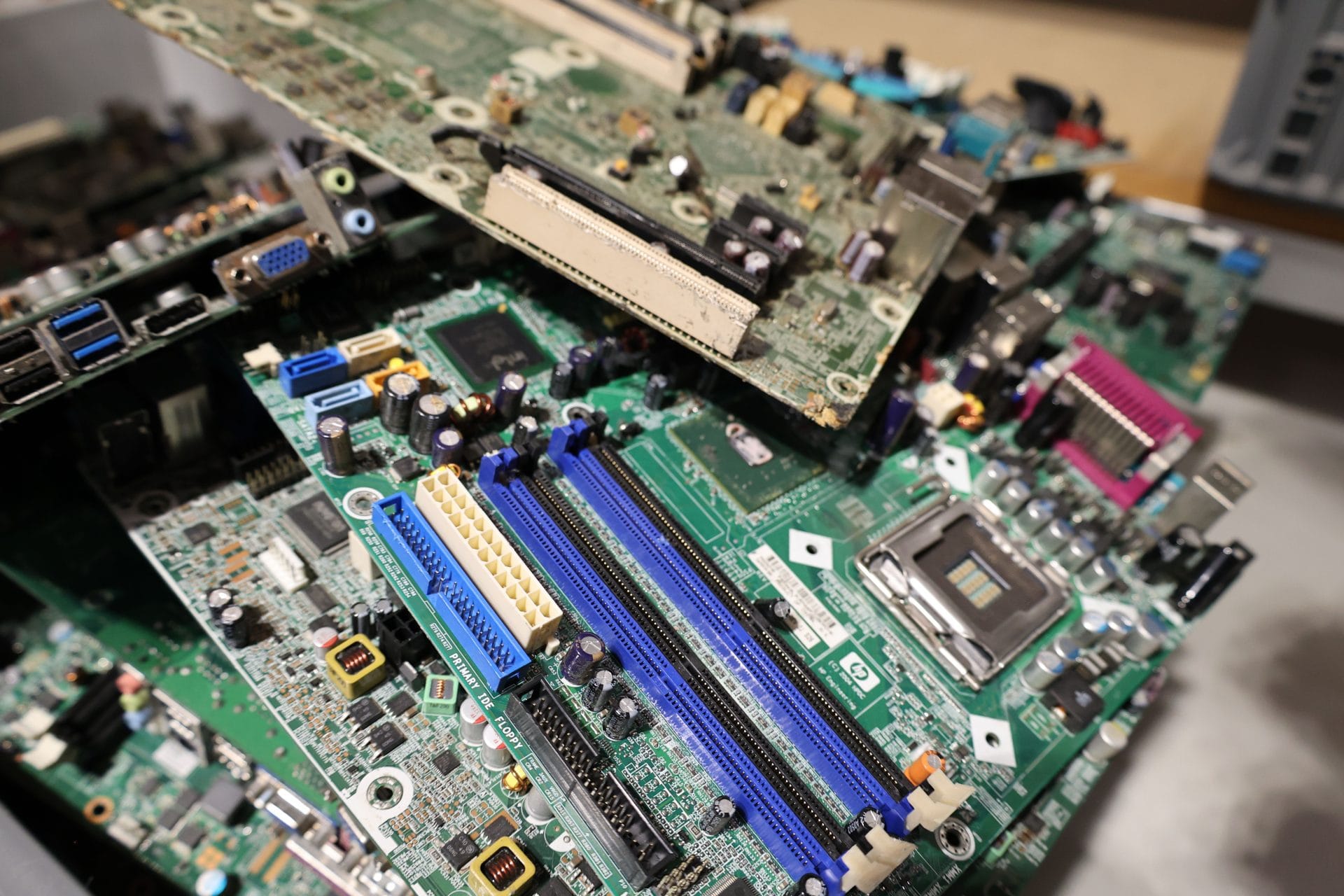 waste electronic boards