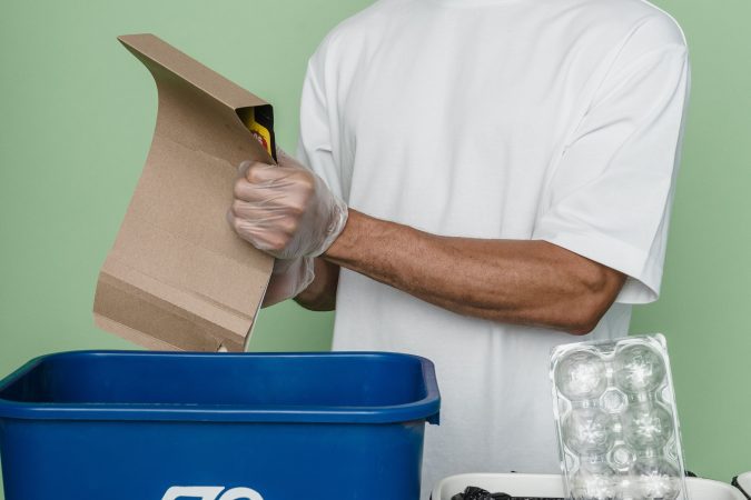 sorting recycling