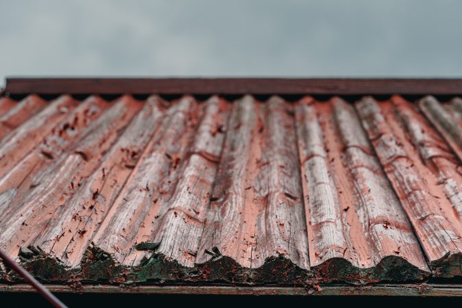 roof containing asbestos waste